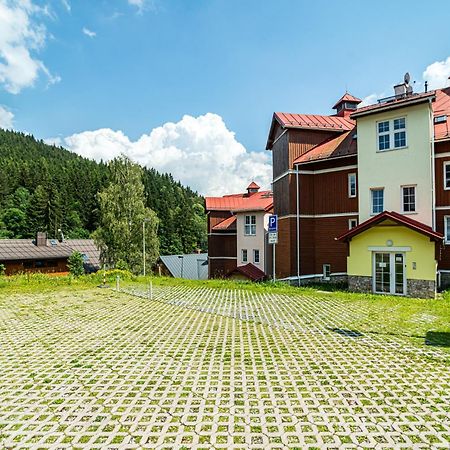 Apartman V Srdci Pece Praiano Dış mekan fotoğraf